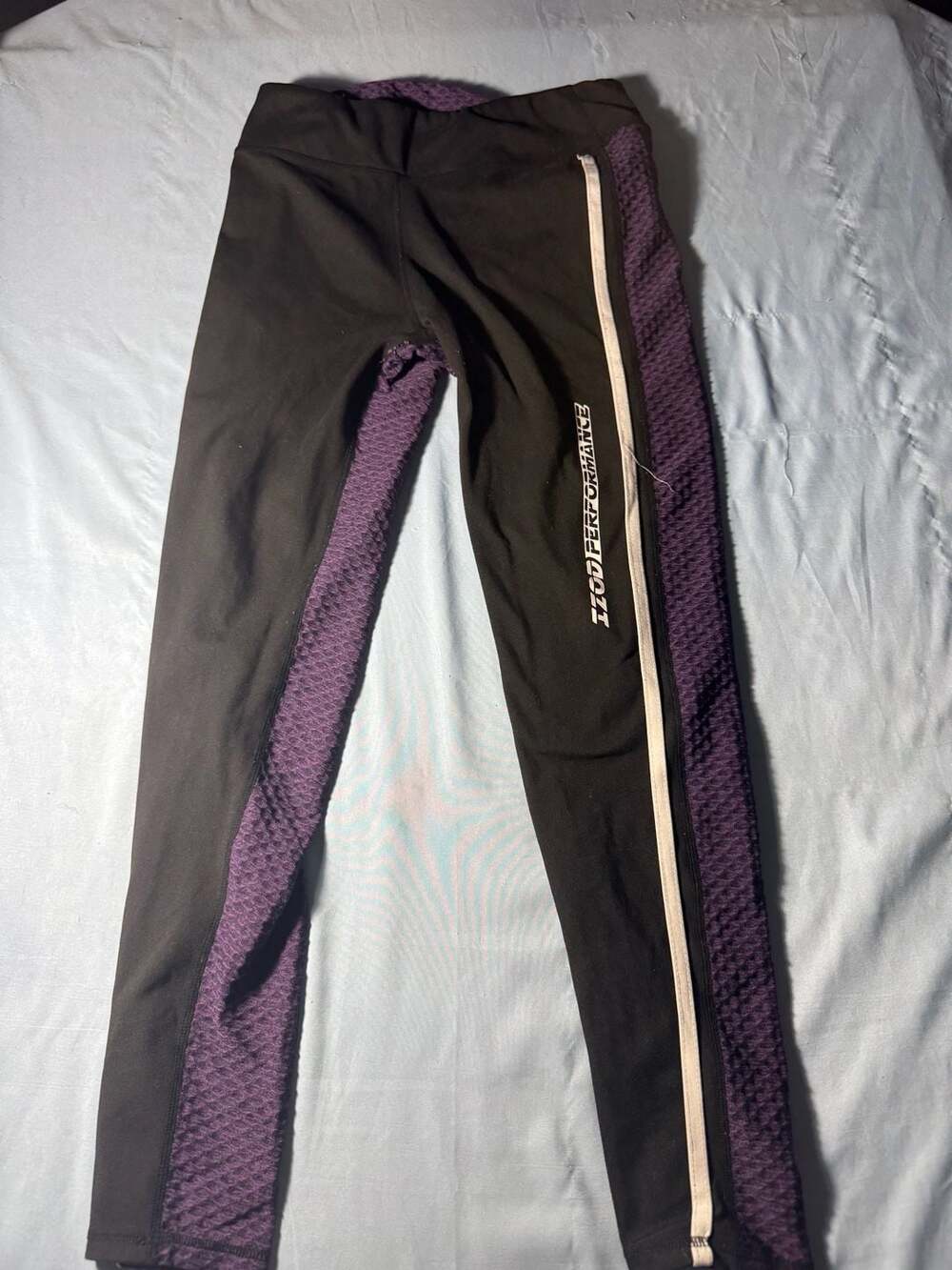 Izod Performance Leggings Size M Black Purple